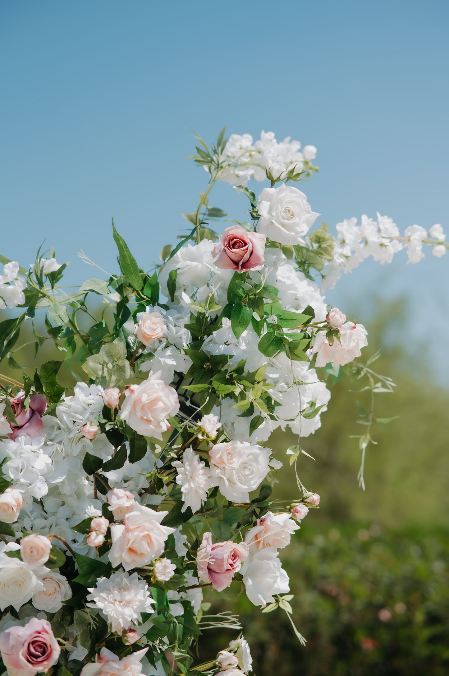 Halo Floral Pillars