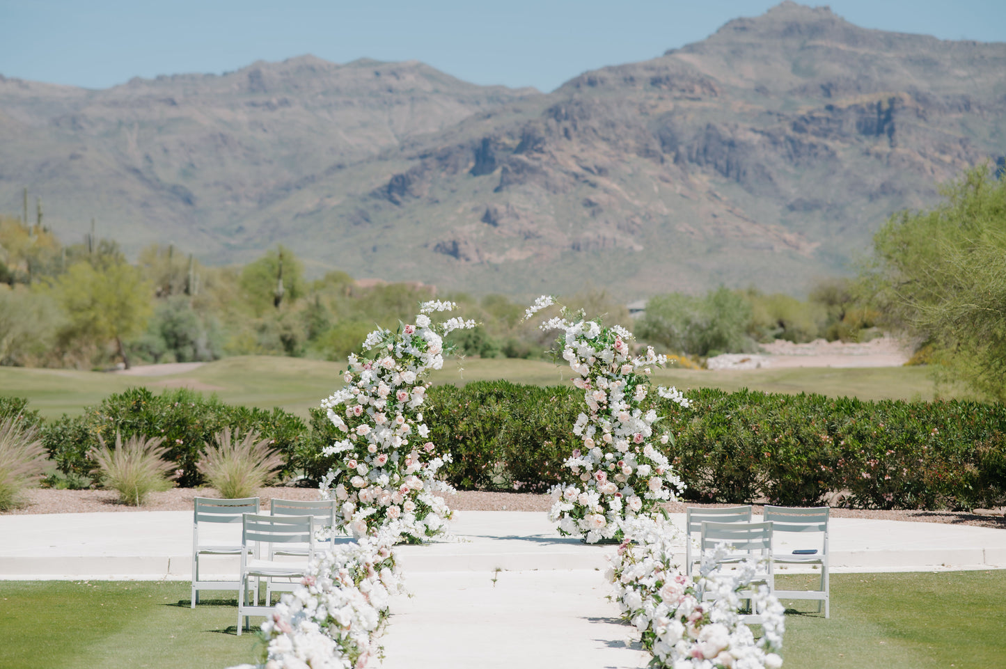 Halo Floral Pillars