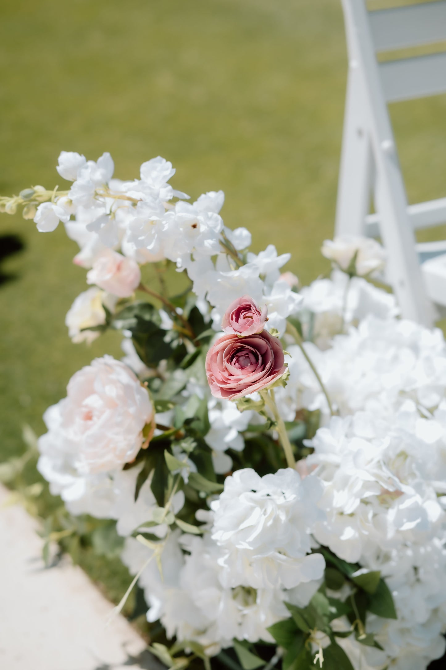 Halo Aisle Flowers