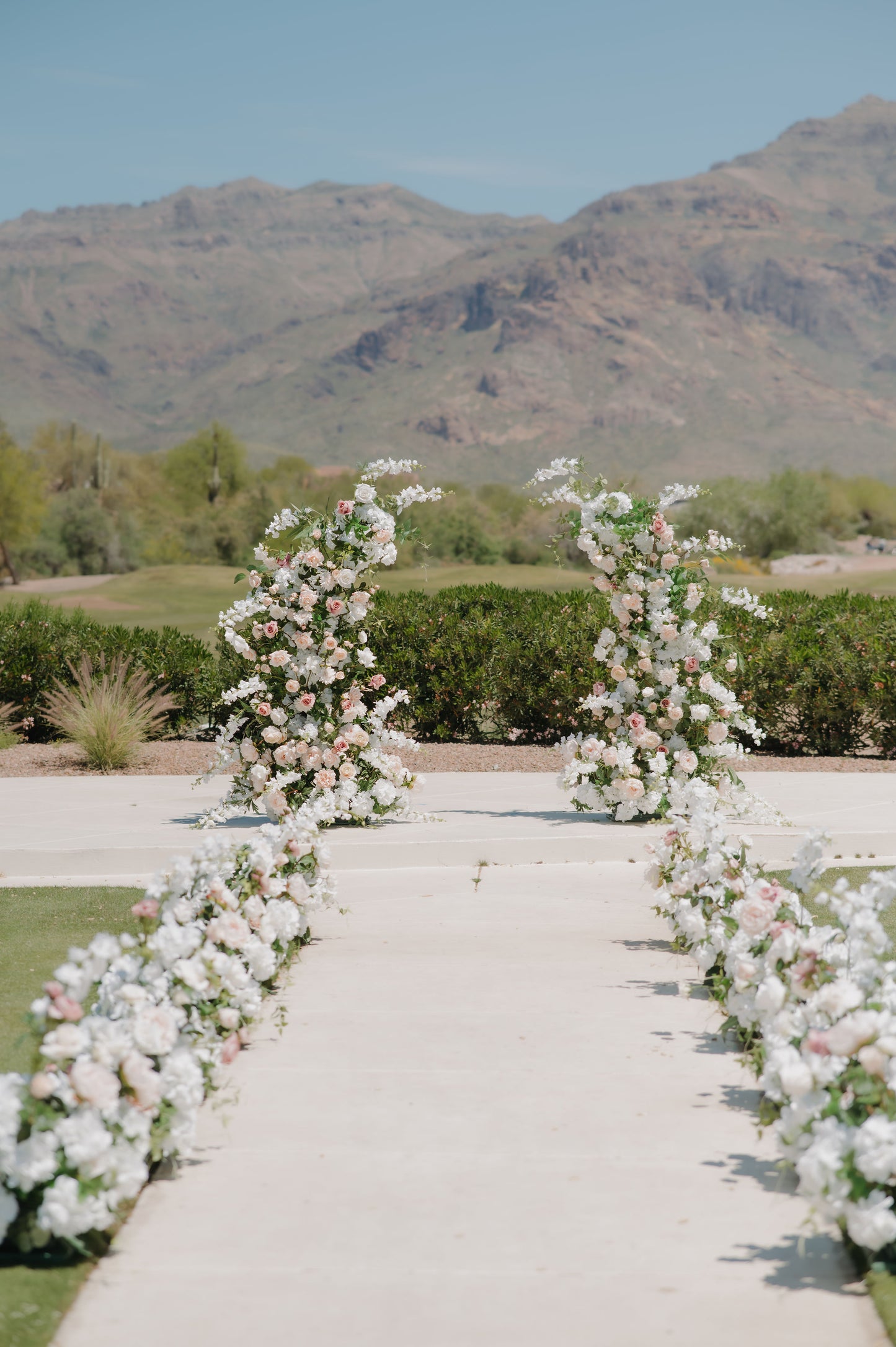 Halo Aisle Flowers